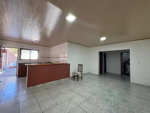 Casa en Venta en Zárate, USD 90.000
