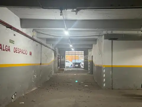 ALQUILER DE COCHERAS EN BLOCK DE 3484 M2 EN ALMAGRO