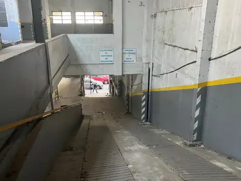 ALQUILER DE COCHERAS EN BLOCK DE 3484 M2 EN ALMAGRO