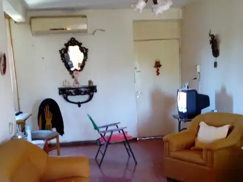 R Gomez Cornet 2700, Piso 3