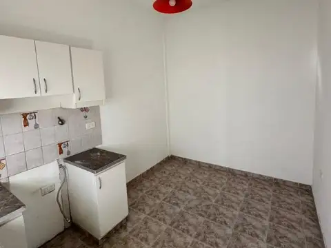 Departamento en Alquiler en Ramos Mejía Sur, $ 730.000