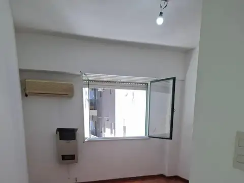 Departamento en Venta en Bernal Oeste, USD 120.000