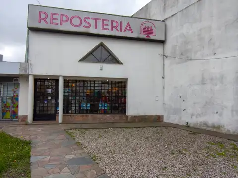Local en Alquiler Via Pública