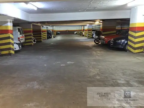 COCHERA EN LAS CAÑITAS