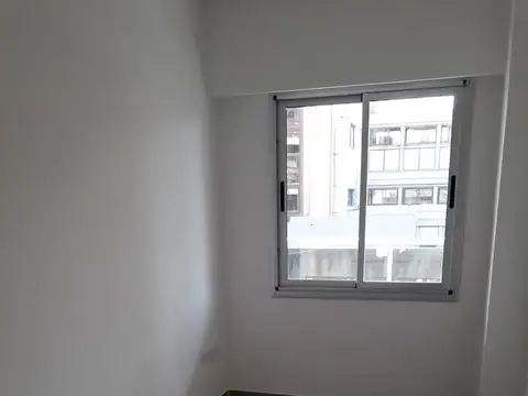 Departamento en Venta en Florida Mitre/Este, USD 195.000