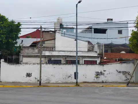 Terreno en Venta 25  mts Fondo