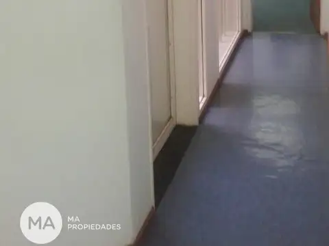 Oficina en Alquiler 25 años