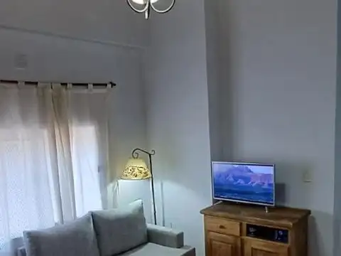 3 AMBIENTES MUY LUMINOSO Y VENTILADO