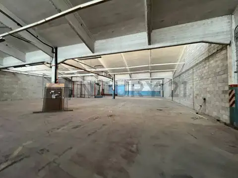 Galpón Industrial en Alquiler en Florida Oeste (Vicente López) 3000 m² Total