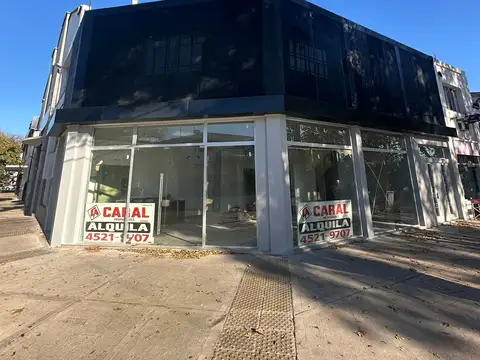 Local en alquiler a estrenar. Constituyentes esquina Albarellos. En dos plantas.