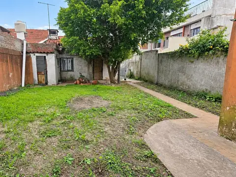Terreno en Venta 28  mts Fondo
