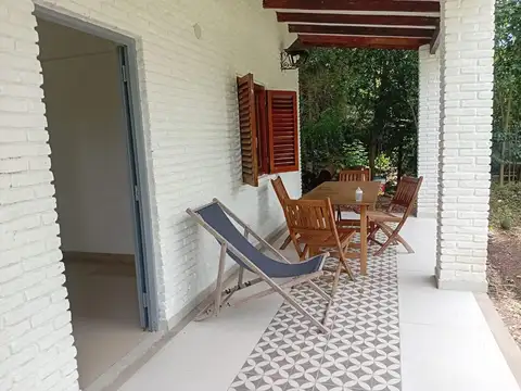 Casa en alquiler 2 ambientes con Jardín en Del Viso, Zona Highland.