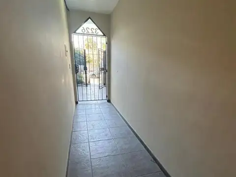 Depto Tipo Casa en Alquiler de 2 dormitorios