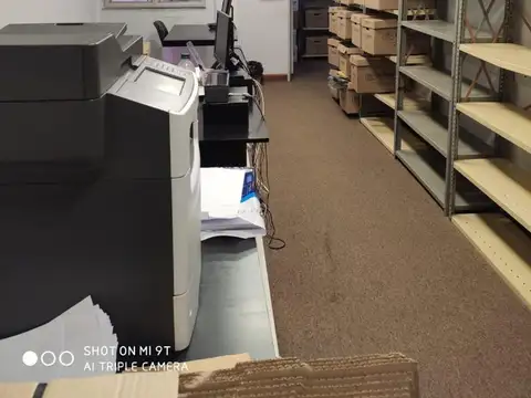 SE VENDE: COLON 66. BATERIA DE 8 OFICINAS