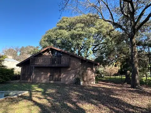 Casa a la venta en Don Torcuato