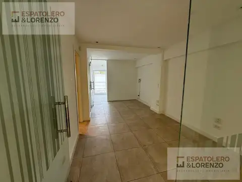 Oficina en Alquiler en Centro, $ 700.000
