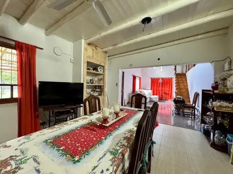 Casa en Venta con 1 cochera