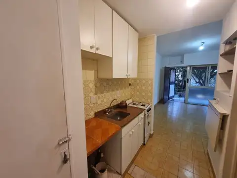 Depto Tipo Casa 2 ambientes con 1 baño