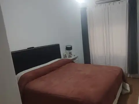 Depto Tipo Casa en Alquiler de 3 ambientes