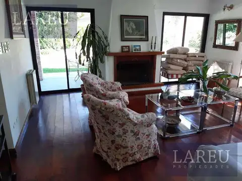 Casa en Venta en El Estribo, USD 340.000