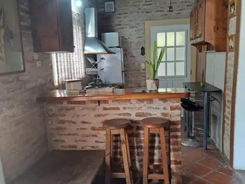 Depto Tipo Casa en Alquiler en Villa Santos Tesei, $ 850.000