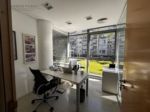 Oficina de 275 m2. en Madero Center - Puerto Madero.