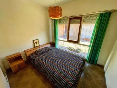 Depto Tipo Casa en Venta 51 años