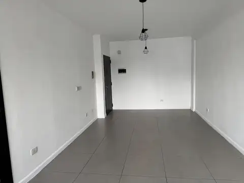 Departamento en Alquiler en Parque Centenario, $ 600.000