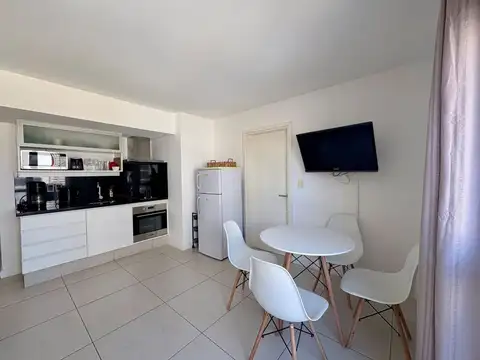 Departamento en Alquiler con 1 cocheras