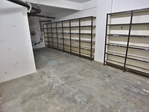 Local en Alquiler 50 años