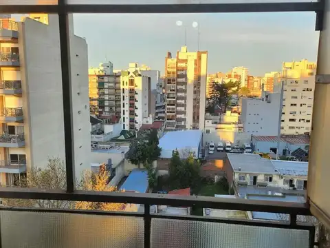 25 De Mayo 700