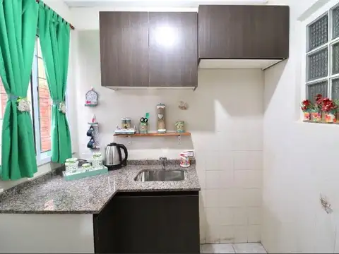 Depto Tipo Casa en Venta de 2 dormitorios