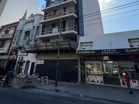 DEPARTAMENTOS DE 1 AMBIENTE CON BALCON HAY DE 2 Y 3