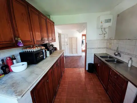 Casa en Venta con 5 cocheras