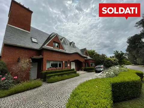 Casa vista al golf en alquiler Club de Campo Armenia