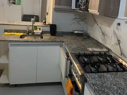 Depto Tipo Casa en Venta al Norte