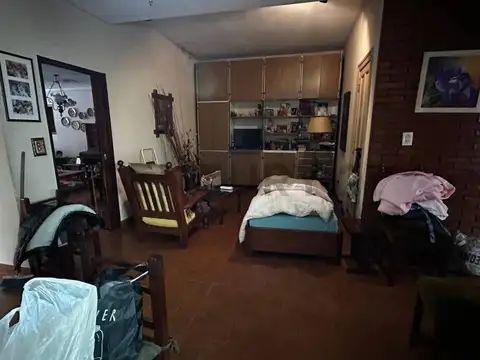 Casa 5 amb con garage, quincho, fondo y altillo