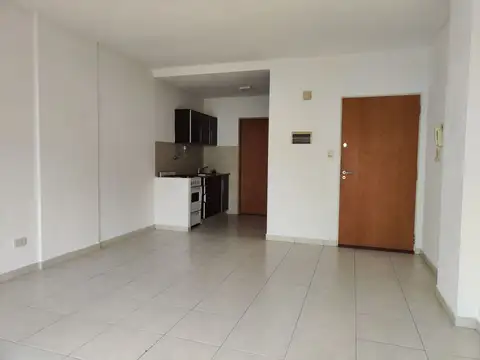 Monoambiente super amplio y luminoso con balcon en Villa Urquiza