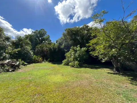 Terreno en Venta en Barrio el Cazador, USD 90.000