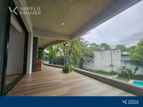 Departamento en Alquiler con 2 cocheras