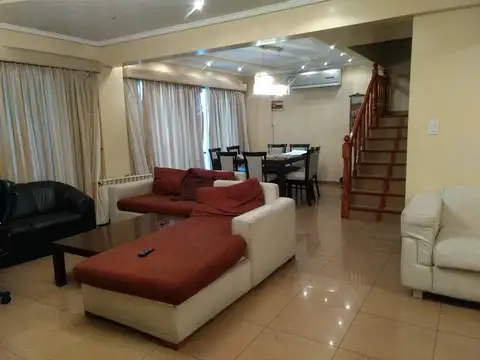 AV. LARRAZAABAL AL 500