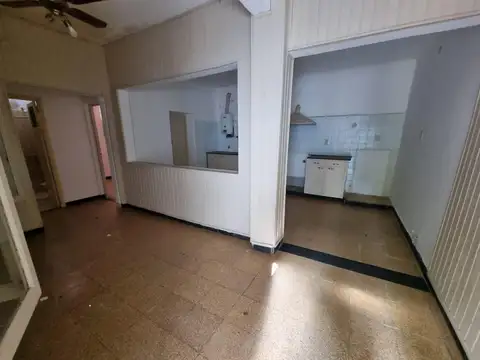 Casa 3 ambientes con 1 baño