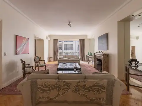 Departamento en Venta de 6 ambientes
