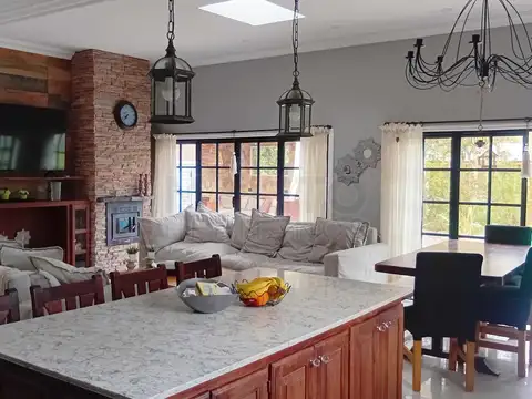 Casa en Venta de 4 dormitorios