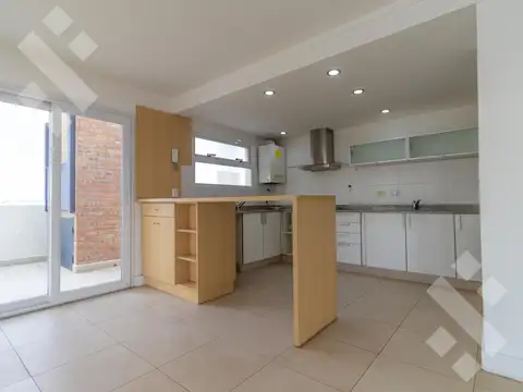 Departamento 4 ambientes con 2 baños