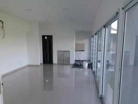 Departamento en Venta en Jose Leon Suarez, USD 80.000