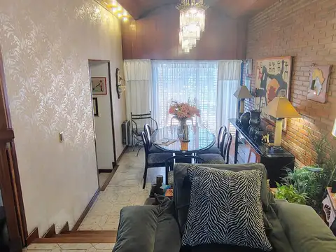 Casa en Venta en Barrio Naón, USD 400.000