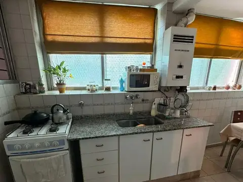 Departamento 6 ambientes con 1 baño