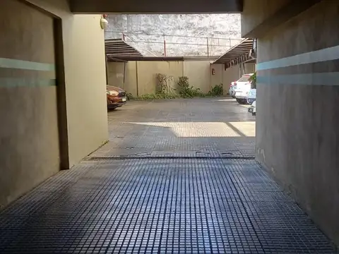 Departamento de 2 ambientes con cochera en Villa Del Parque