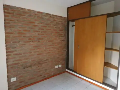 Departamento en Alquiler en Echesortu, $ 400.000
